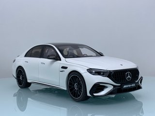 1:18 Mercedes AMG E53 Híbrido 4Matic+ 2024 Blanco
