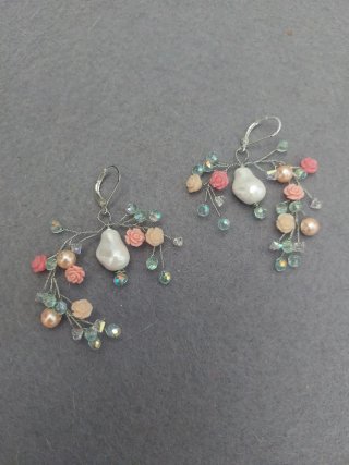 Pendientes Perlas y Cristales Flores