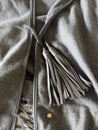 Poncho señora gris