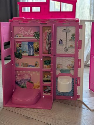 Casa de Barbie portátil y plegable original