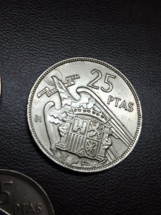 SERIE BA. 3 VALORES. PESETAS. 1957.