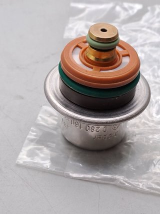 034133534P Regulador presión gasolina VW/Audi