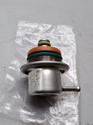034133534P Regulador presión gasolina VW/Audi