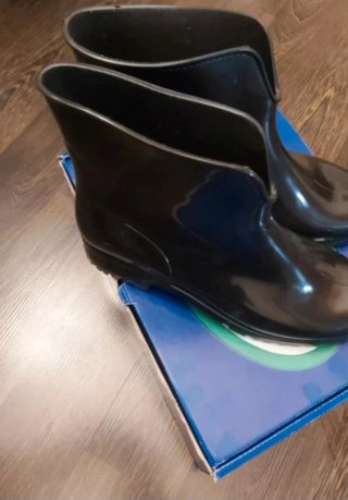 Botas de agua negras