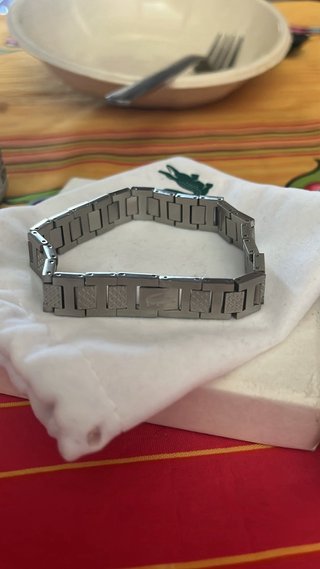 Pulsera Lacoste sin usar