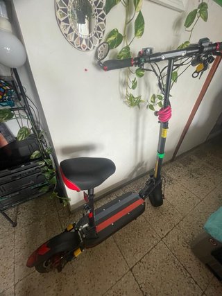 Patinete Eléctrico con Asiento