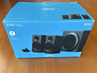 Altavoces Logitech Z333 2.1 con Subwoofer