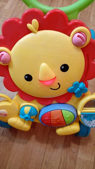 Andador musical león Fisher-Price