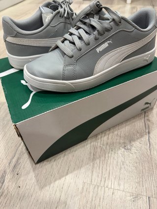 Puma grises y blancas talla 39- poco uso