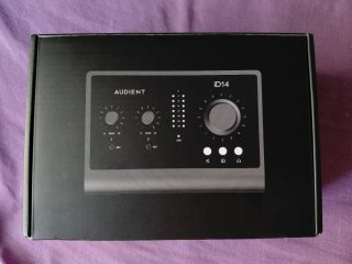 Tarjeta de sonido AUDIENT iD14 MkII