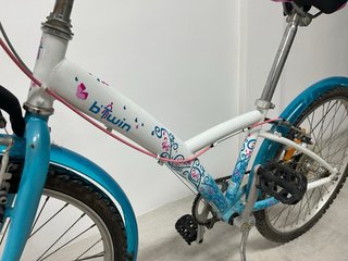 Bicicleta B'Twin 24 6V