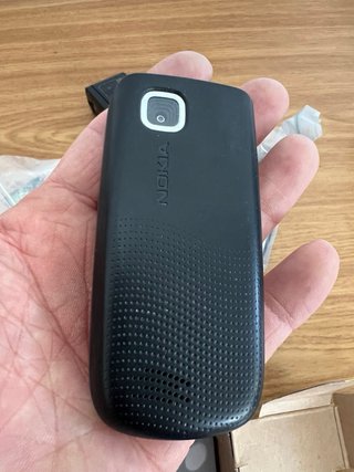 Nokia 2220 slide
