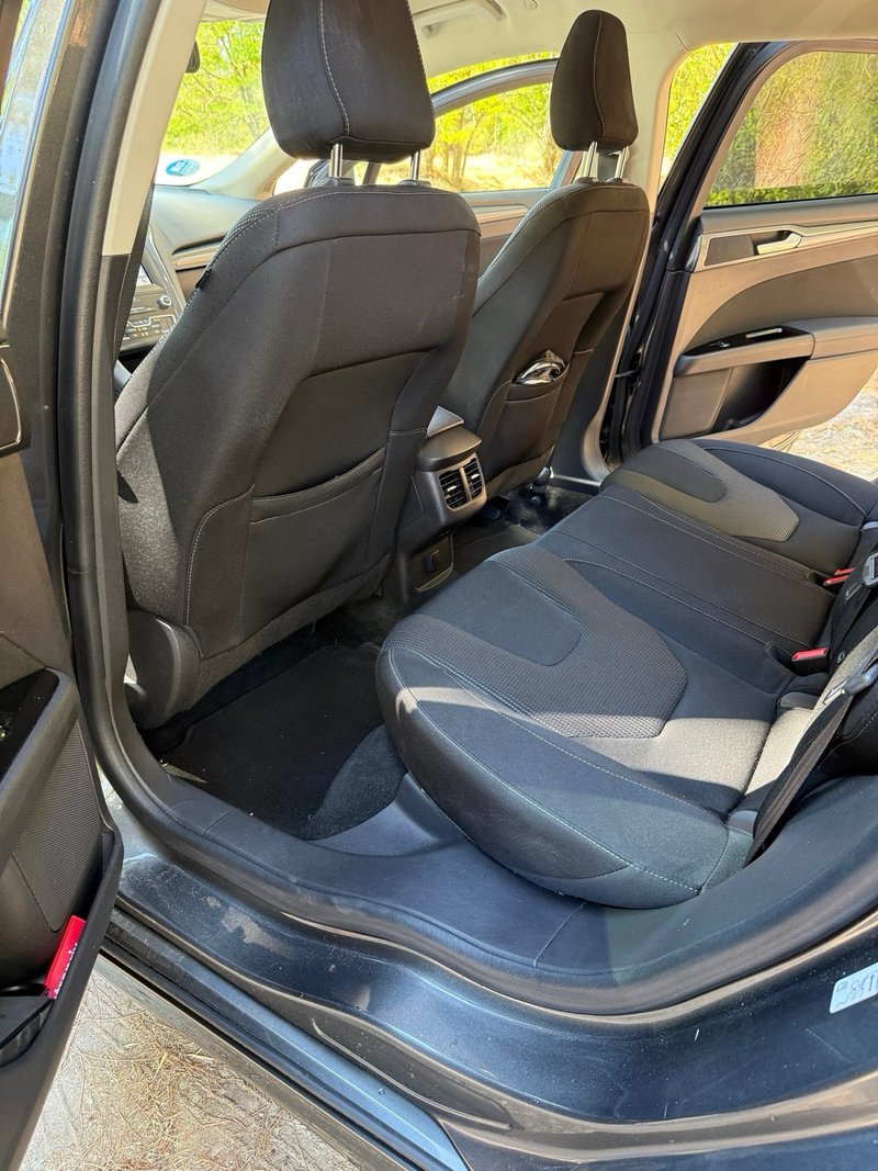 Ford Mondeo 2019, foto 8
