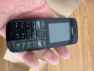 Nokia 113 en caja, completo