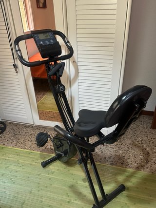 Bicicleta Estática Plegable Negra