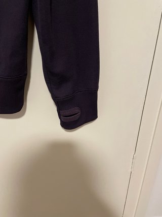 Sudadera Oakley violeta cremallera