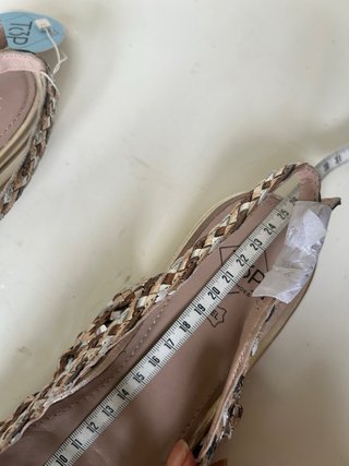 Bailarinas destalonadas de Piel.  Talla 39