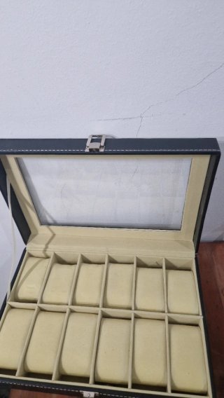Estuche para 12 relojes negro y beige
