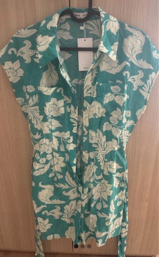 Mono Mango Verde Estampado Floral.
