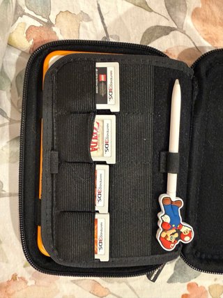 Nintendo 2DS XL Naranja y Blanco