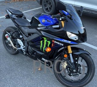 Tubo de escape Akrapovic Yamaha R3