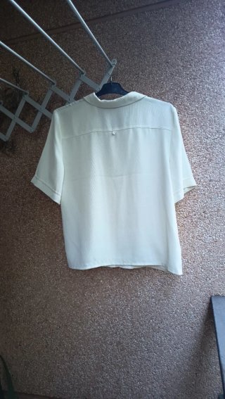 Camisa color crema Vintage talla L/XL