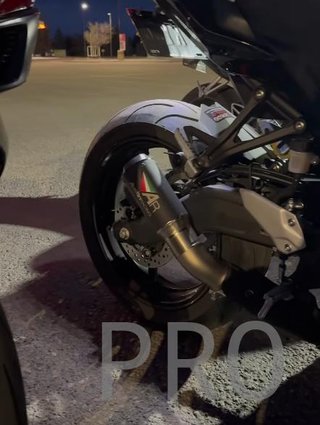 Linea de escape Austin Racing Kawasaki ZX4R