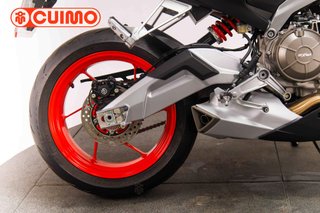 APRILIA TUONO 660