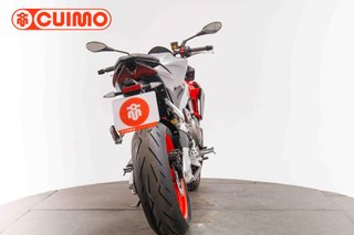 APRILIA TUONO 660