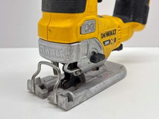 sierra calar dewalt dcs334