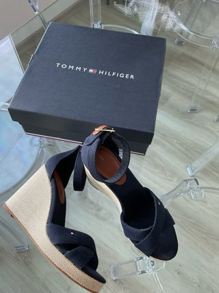 Sandalias cuña Tommy Hilfiger Talla 38