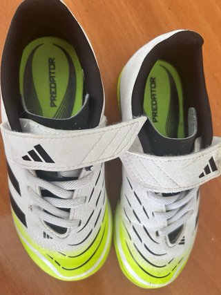 Adidas Predator niño Talla 30