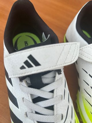 Adidas Predator niño Talla 30