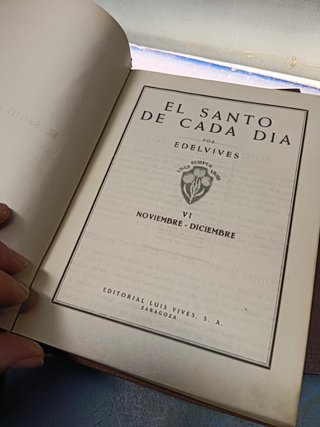 4 tomos, EL SANTO DE CADA DÍA, Tomo I, V y VI, luis vives + SEMBLANZAS DE SANTIDAD