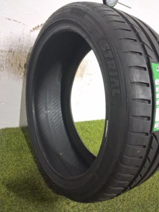 225 40 18 92Y STRIAL ULTRA HIGH PERFORMANCE
