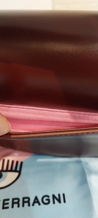 Mala tiracolo Chiara Ferragni bordeaux e dourada