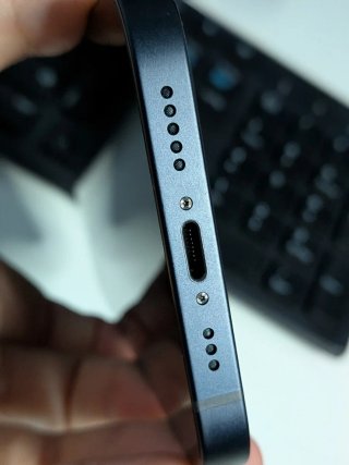 iPhone 12