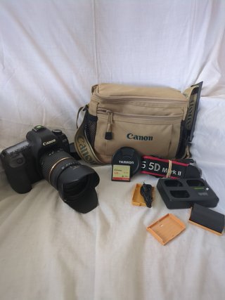 Canon EOS 5D Mark II + Tamron 28-75mm
