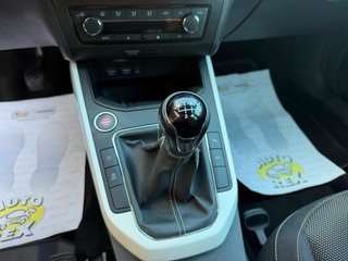 SEAT ARONA 1.6 TDI 95 CV UNICO DUEÑO IMPOLUTO