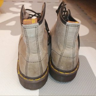 Botas Dr. Martens Beige
