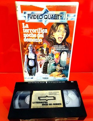 La terrorífica noche del demonio VHS