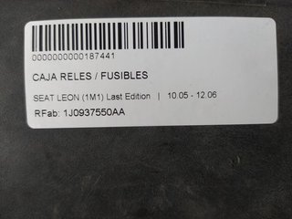 CAJA RELES / FUSIBLES SEAT LEON (1M1) Last Edition