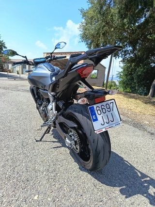 Yamaha MT-07 Gris