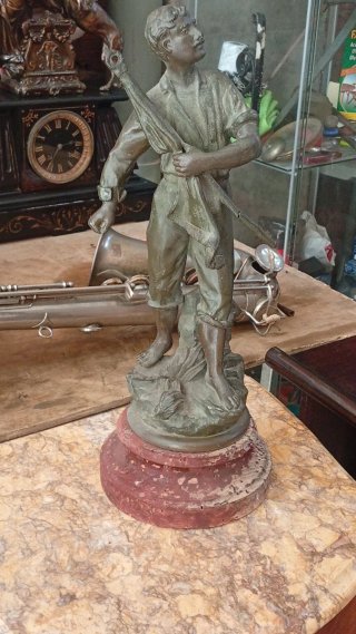 Estatua francesa siglo XIX