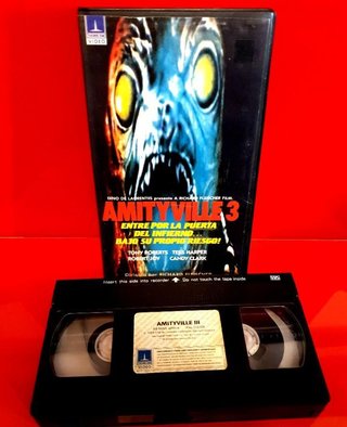 Amityville 3: El Pozo del Infierno VHS