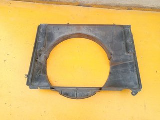 CALANDRA DELANTERA DE RADIADOR NISSAN PATHFINDER (R50) 3.3 V6