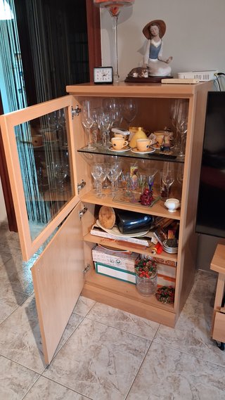 Mueble Comedor + Mesa + Sillas