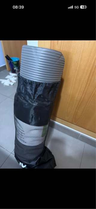 Esterilla de yoga gris
