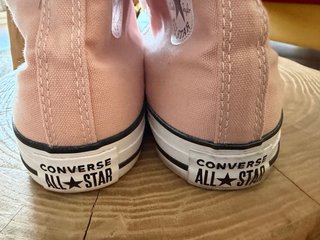 Converse rosas altas hombre
