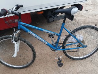 Bicicleta azul Jumper Mountain Bike